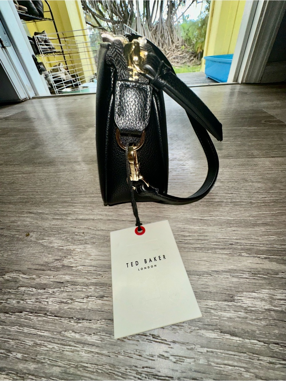 Ted Baker - Picture 6 of 9